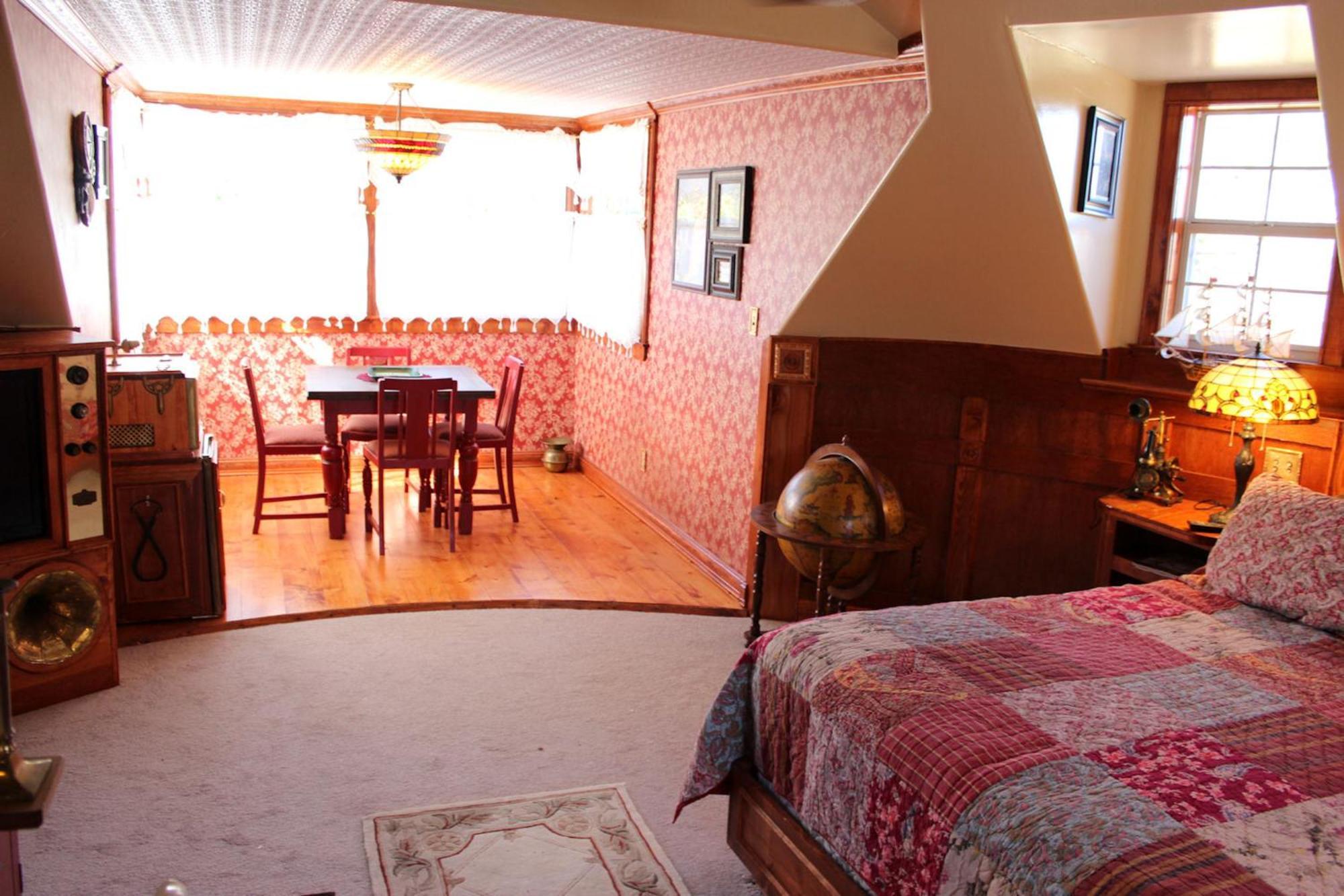 Book Nook Inn Lumberton Room photo