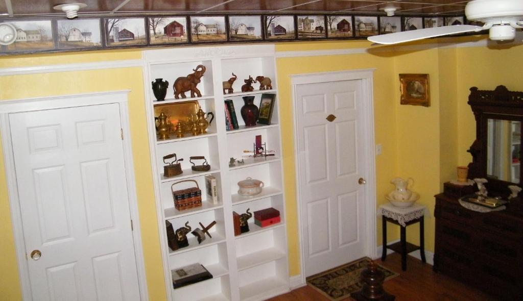 Book Nook Inn Lumberton Room photo